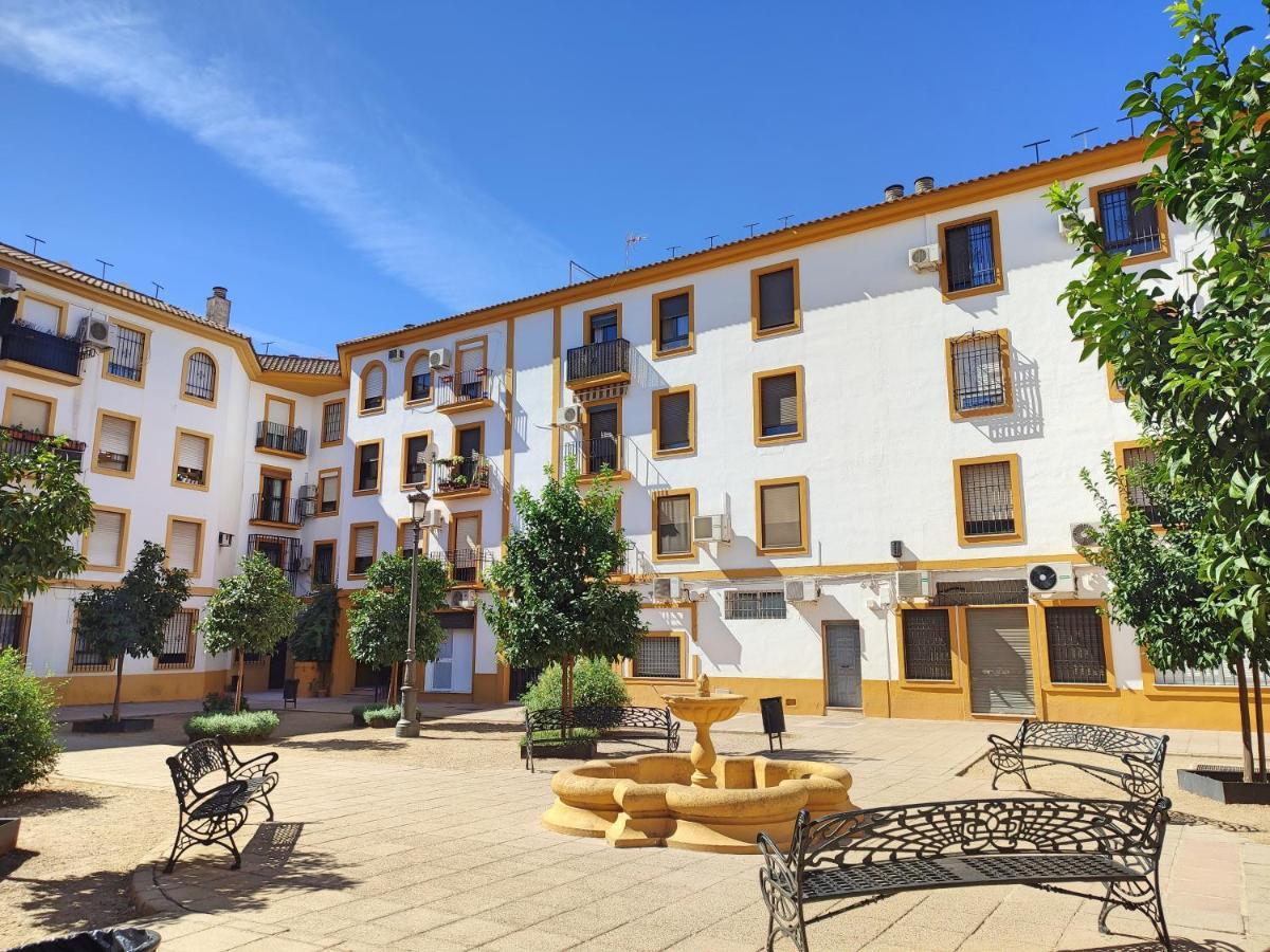 Apartamento La Muralla De San Lorenzo Кордова Екстер'єр фото